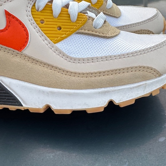 Nike Air Max with Orange and Yellow Highlights - Picture 10 of 14
